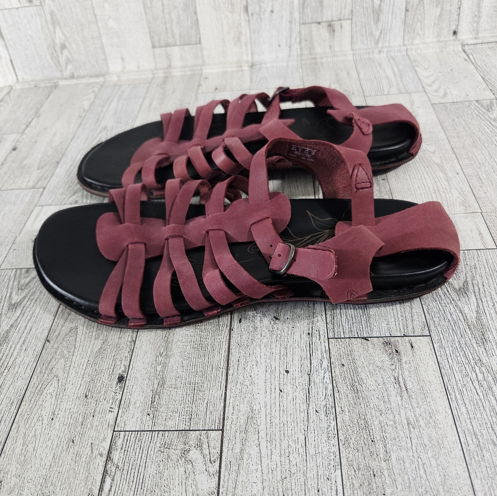 KEEN Womens Size 9 Red Alman Gladiator Adjustable Comfort Sandals 1012396